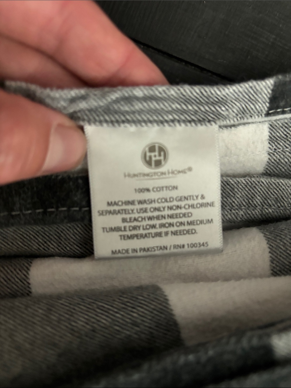 Huntington Home Black and White Buffalo Check Flannel Sheets - Picture 2 of 2